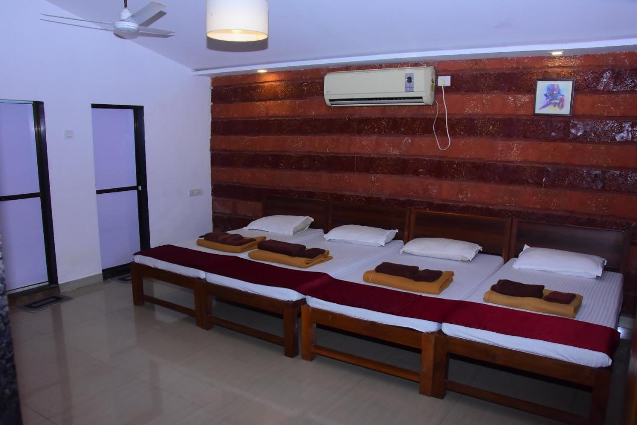 Salt Water Resort Dāpoli Extérieur photo