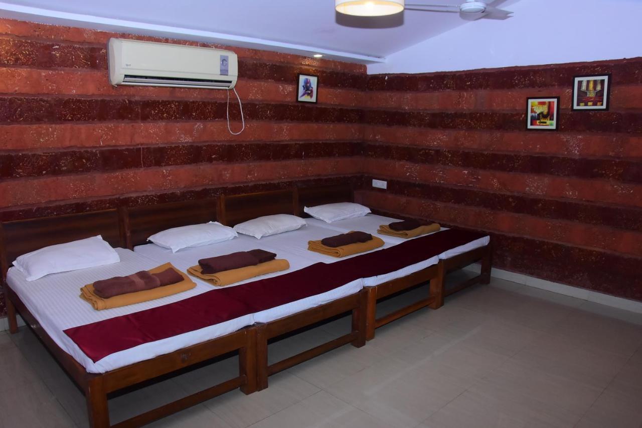 Salt Water Resort Dāpoli Extérieur photo