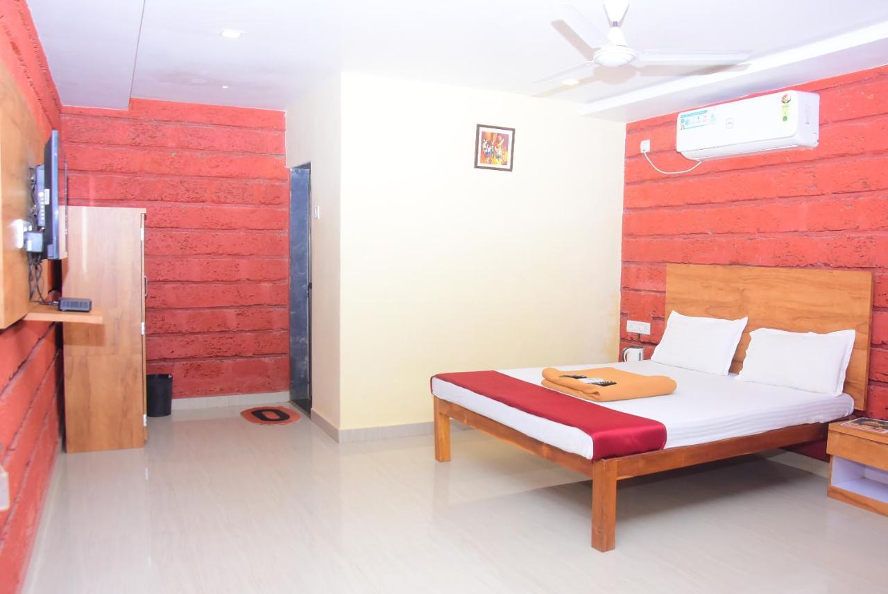 Salt Water Resort Dāpoli Extérieur photo
