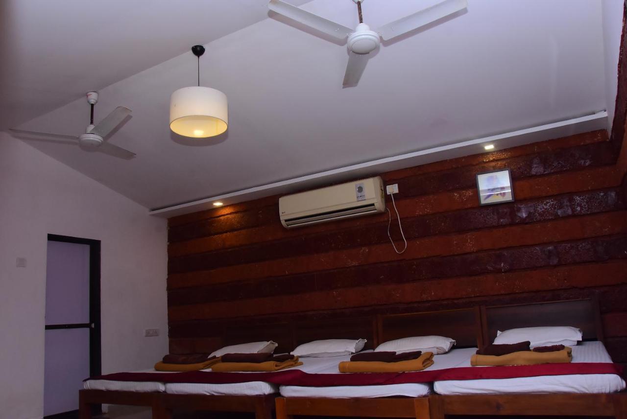 Salt Water Resort Dāpoli Extérieur photo