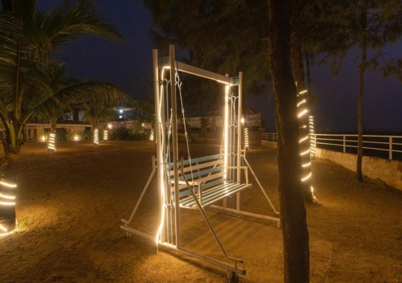 Salt Water Resort Dāpoli Extérieur photo